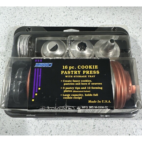 Mirro Cookie Press 12 Discs 3 Pastry Tips 12 Templates M-0358-22 USA VTG EUC - Picture 1 of 1